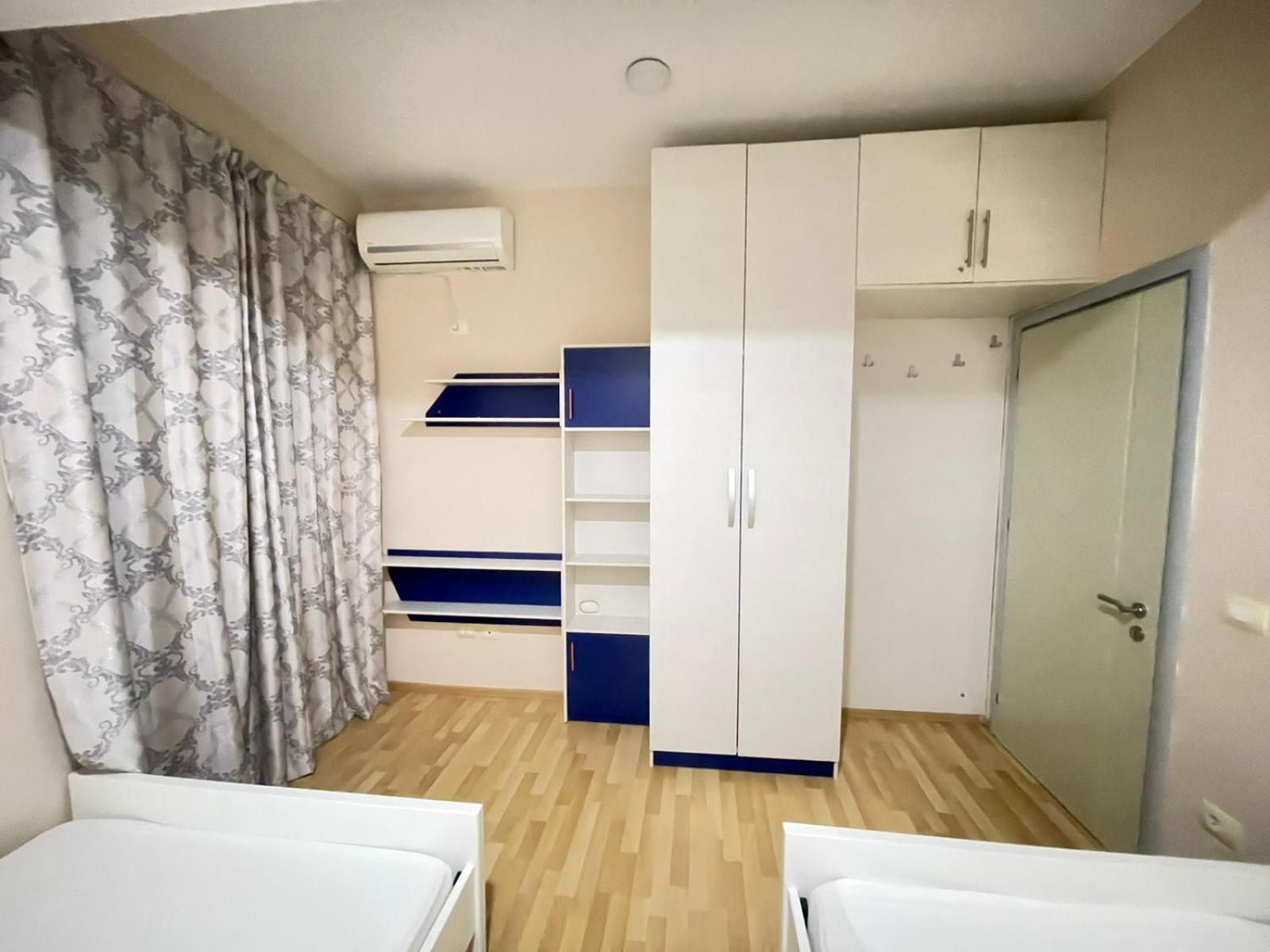 סרנדה Xhemi'S Apartment מראה חיצוני תמונה